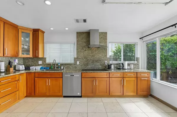 Fremont, CA 94555,33911 Mello WAY