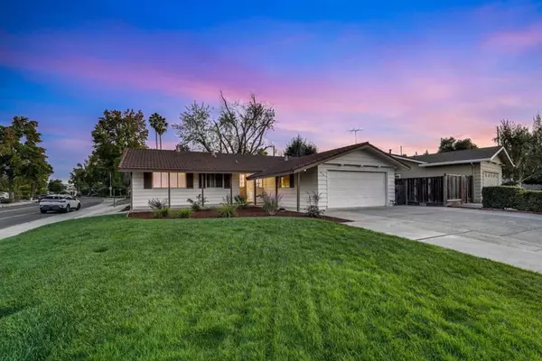 998 Rosa CT, Sunnyvale, CA 94086