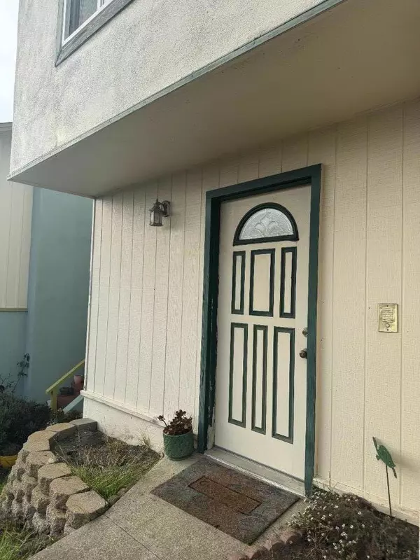 Daly City, CA 94015,1248 Skyline DR