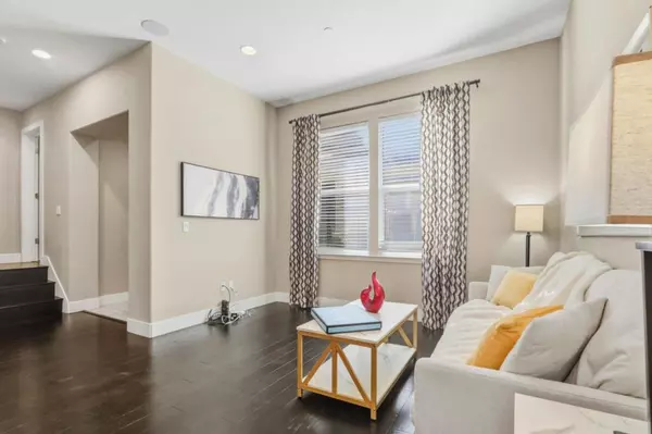 Milpitas, CA 95035,563 Odyssey LN