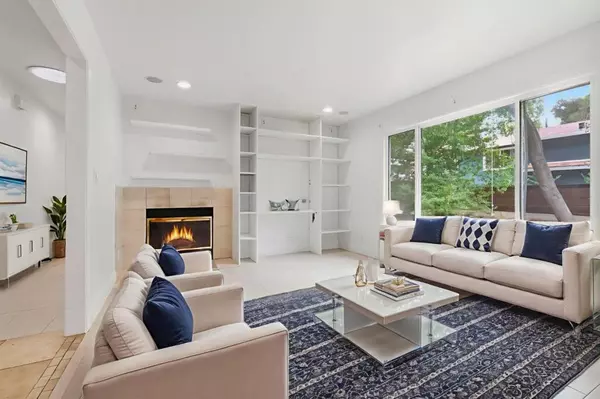 Los Gatos, CA 95033,21564 Mary Alice WAY