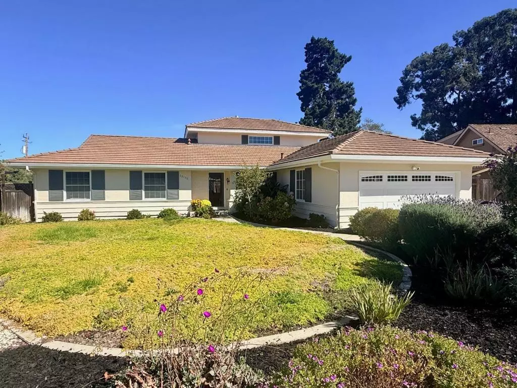 Salinas, CA 93908,22720 Picador DR