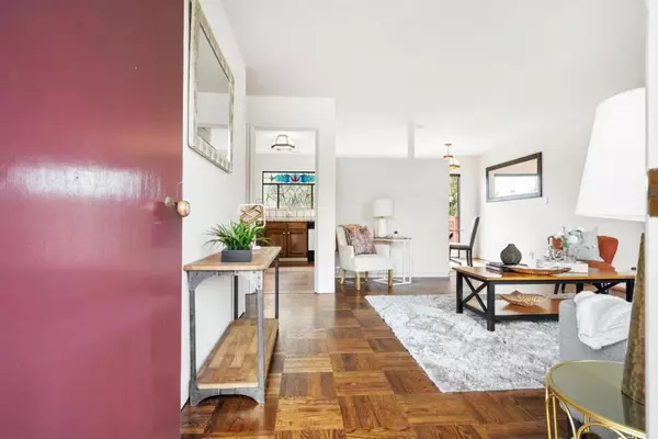 San Bruno, CA 94066,2641 Ridgeway AVE