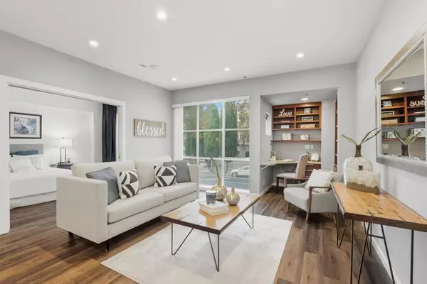 97 E Saint James ST #26, San Jose, CA 95112