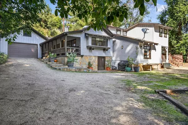 Los Gatos, CA 95033,21860 Bear Creek WAY