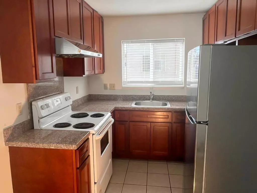 Sunnyvale, CA 94087,1564 Quebec #2