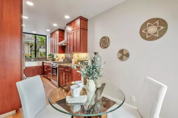 Redwood City, CA 94065,610 Marlin CT