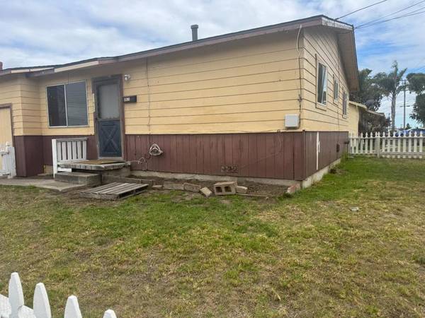 11300 Pajaro ST, Castroville, CA 95012