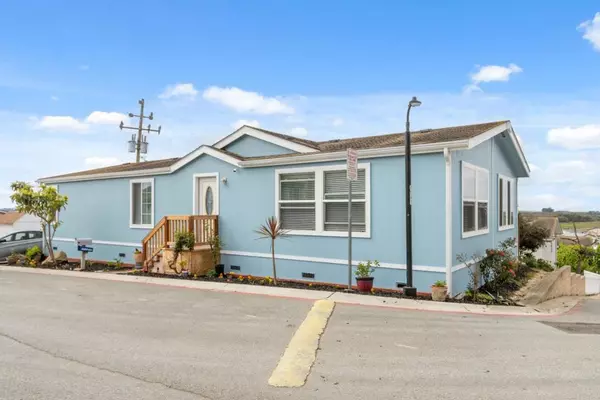 Moss Landing, CA 95039,1900 Highway 1