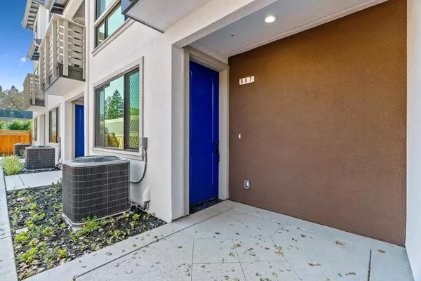 947 Woodside RD, Redwood City, CA 94061