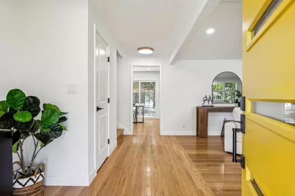 Campbell, CA 95008,1500 E Campbell AVE