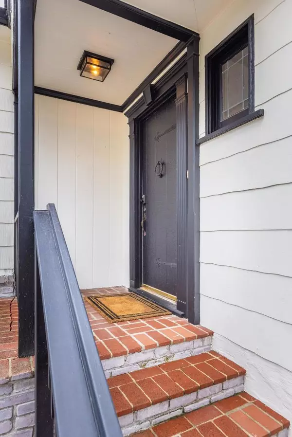 Carmel, CA 93921,0 5th Avenue 3 SE of Perry Newberry WAY