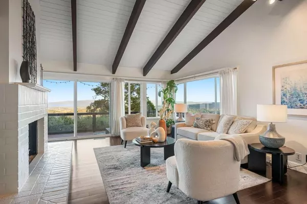 Woodside, CA 94062,168 Sunrise DR