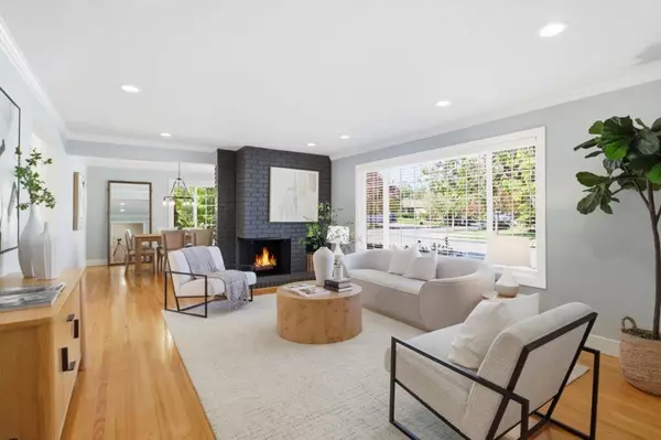 Redwood City, CA 94061,1465 Bonnie CT