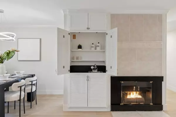 Saratoga, CA 95070,14355 Saratoga AVE #A