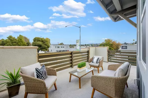 Castro Valley, CA 94546,3775 Castro Valley BLVD