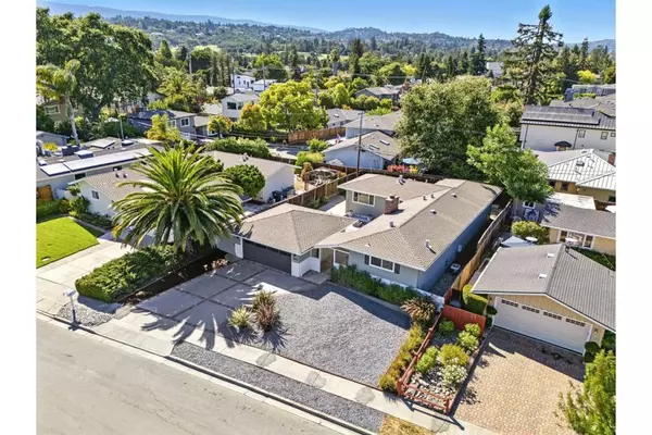 Redwood City, CA 94061,2020 Helena WAY