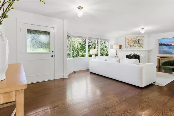 Portola Valley, CA 94028,630 La Mesa DR