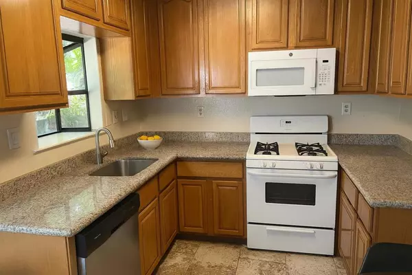 San Jose, CA 95112,520522 Madera AVE