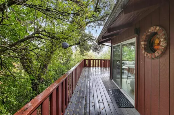 Portola Valley, CA 94028,57 Santa Maria AVE