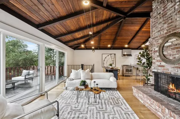 Portola Valley, CA 94028,57 Santa Maria AVE