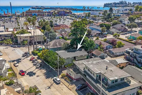 Santa Cruz, CA 95060,509 Leibrandt AVE