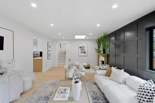 Redwood City, CA 94061,2766 Carolina AVE