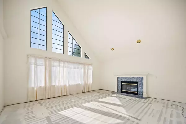 Salinas, CA 93907,18426 Meadow Ridge RD