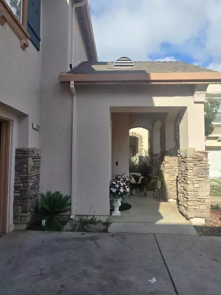 1958 Bradbury, Salinas, CA 93906