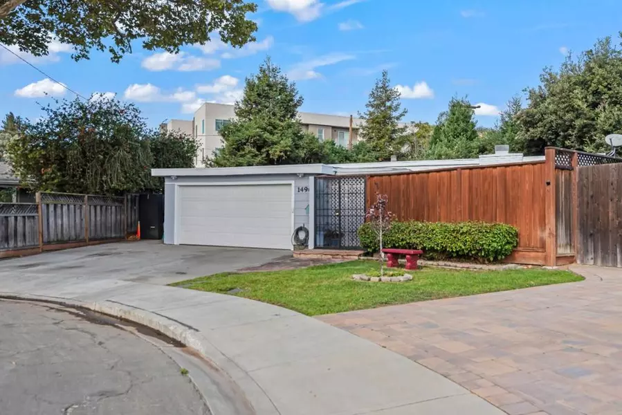 1496 McPherson ST, Santa Clara, CA 95051