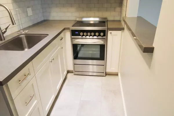 Mountain View, CA 94043,500 W Middlefield RD #122