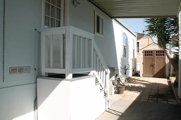 Salinas, CA 93906,55 San Juan Grade RD