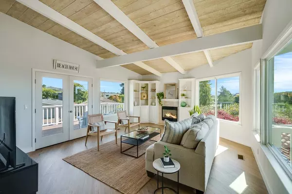 Aptos, CA 95003,105 Granada DR