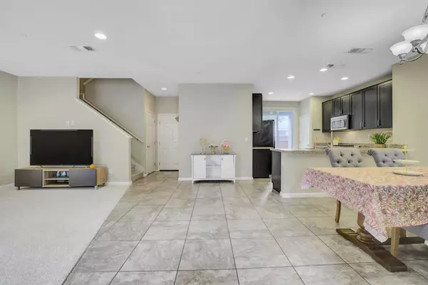 Gilroy, CA 95020,7934 Spanish Oak CIR