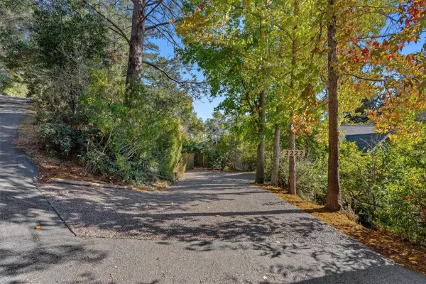 Santa Cruz, CA 95060,2222 Ocean Street