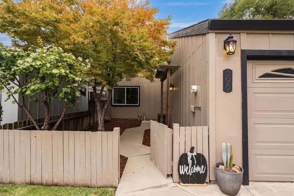 Hollister, CA 95023,296 Ridgemark DR