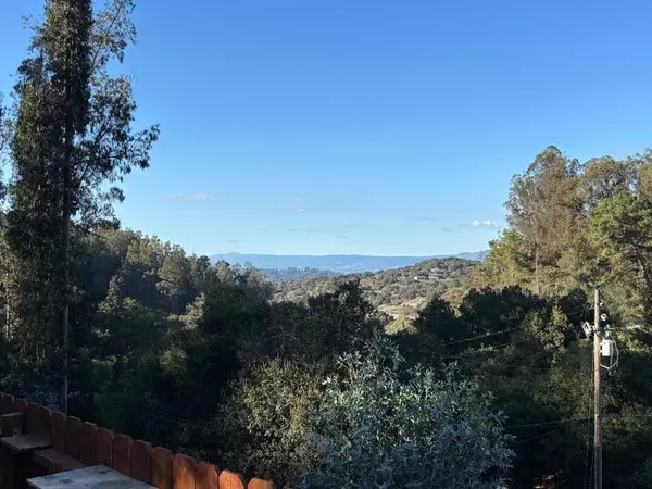 Royal Oaks, CA 95076,809 Maher RD