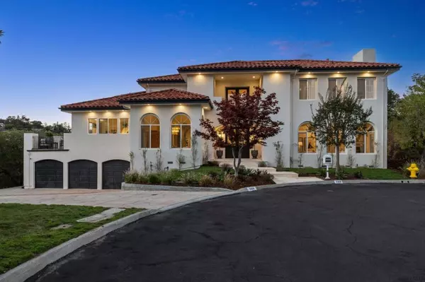 San Carlos, CA 94070,289 Kings CT