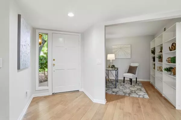 San Jose, CA 95135,8021 Pinot Noir CT