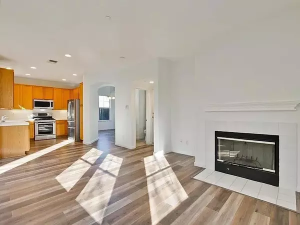 Sunnyvale, CA 94085,528 Anacapa TER