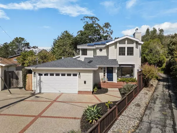 Pacifica, CA 94044,1127 Galvez DR