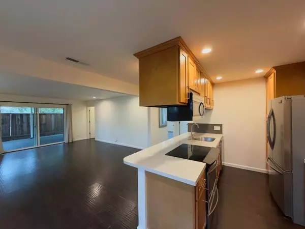 San Jose, CA 95116,1340 E William CT