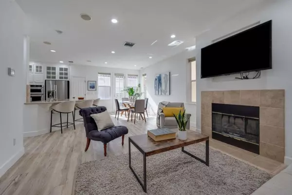 3048 Mary Helen LN,  San Jose,  CA 95136