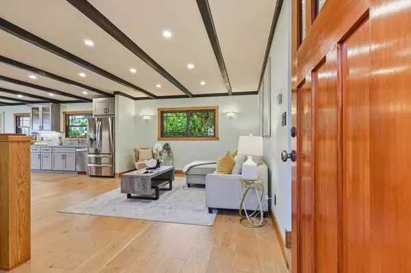 Brisbane, CA 94005,245 Sierra Point RD