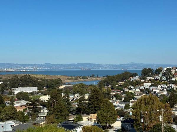 245 Sierra Point RD, Brisbane, CA 94005