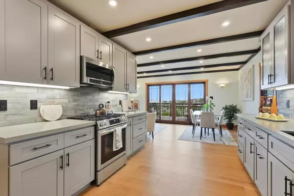 Brisbane, CA 94005,245 Sierra Point RD