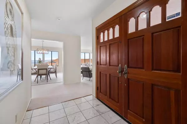 Burlingame, CA 94010,2700 Mariposa DR