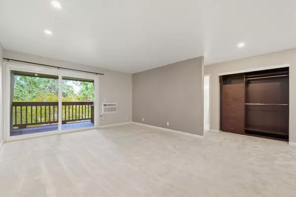 1085 Murrieta BLVD #324, Livermore, CA 94550