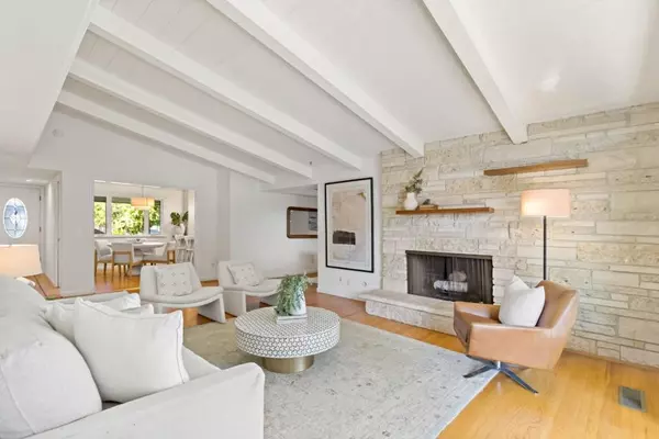 Saratoga, CA 95070,19920 Viewridge DR