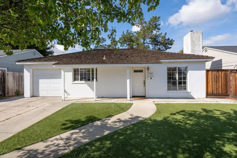 1020 Inverness DR, San Carlos, CA 94070